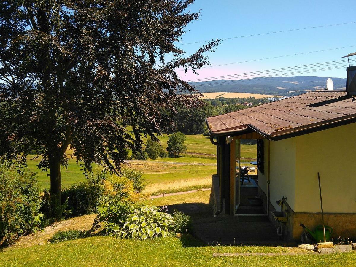 Villa Bungalow am Werratal Radwanderweg Breitungen  Exterior foto